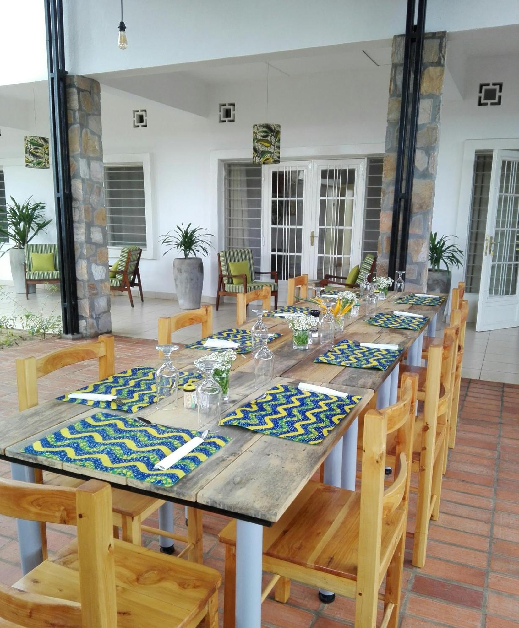 Urban Lodge Μπουζουμπούρα Εξωτερικό φωτογραφία